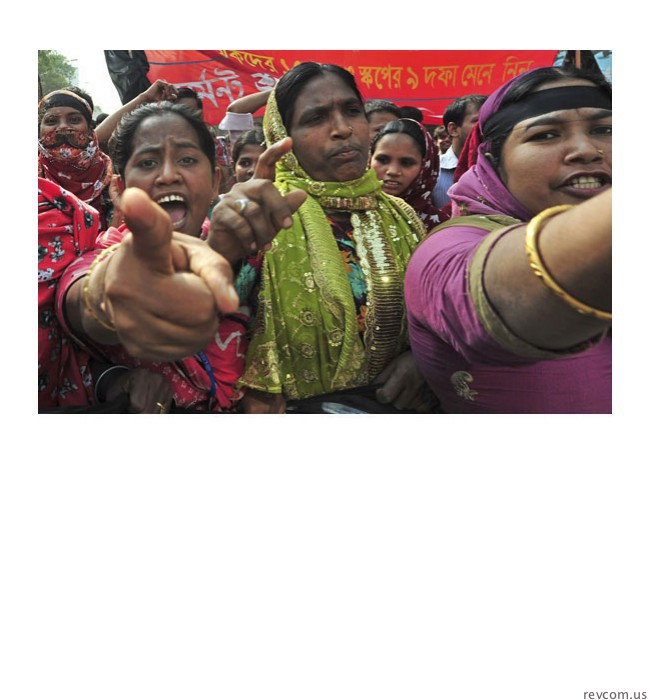 Manifestación de mujeres contra un incendio fabril, Bangla Desh, noviembre 2012.