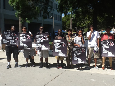Universidad del Estado de California-Northridge 13 de septiembre: El momento para lanzar pitidos contra el parar y registrar