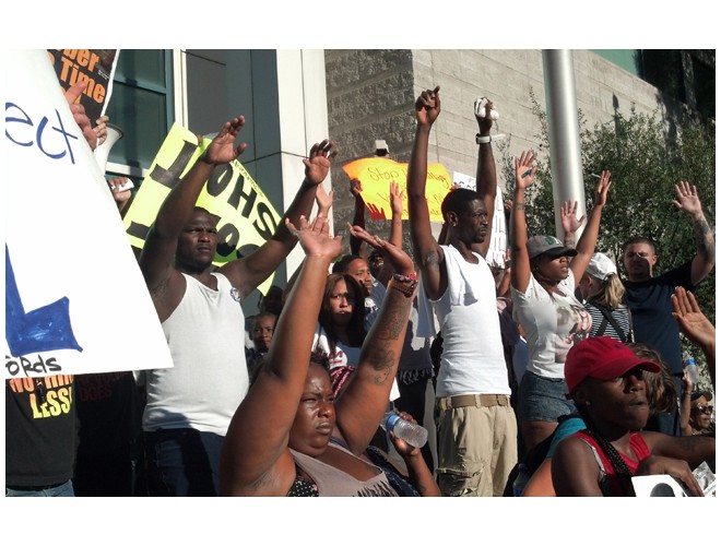 Los Angeles, supporting the people of Ferguson, August 15. Photo: Special to Revolution