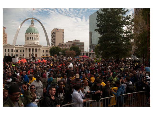 Oct 11: Rallying in downtown St. Louis.   Photo: Li Onesto/<em>Revolution</em>/revcom.us