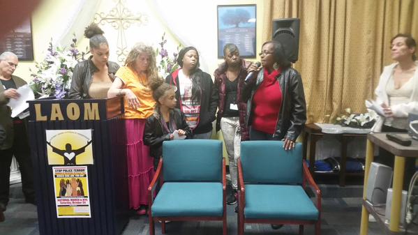 At the October 5 forum in Zion, Illinois—from left, Lorien Carter, aunt of Tony Robinson, murdered by Madison, Wisconsin, police; Sharon Irwin, Tony’s grandmother; Lorien’s daughter; LaToya Howell, mother of Justus Howell, murdered by Zion police; Gloria Pinex, mother of Darius Pinex, killed by Chicago police; Alice Howell, grandmother of Justus; Venus Anderson, mother of Christopher Anderson, killed by Highland Park, Illinois, police.