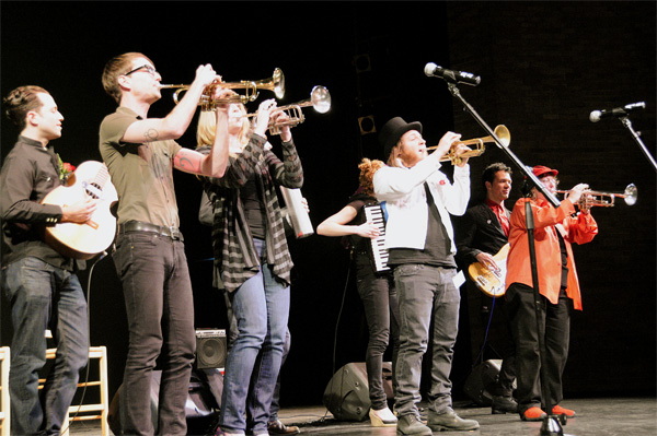 OUTERNATIONAL TRUMPETS