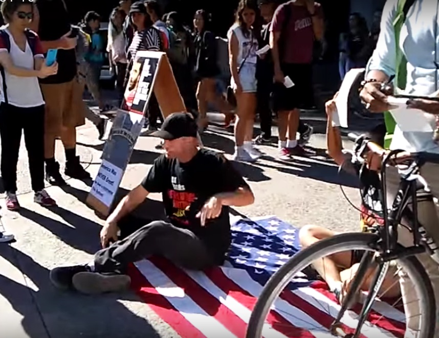 Proper display of U.S. flag