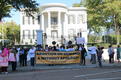 Defending right to abortion in front of the governors' mansion, Jackson MS