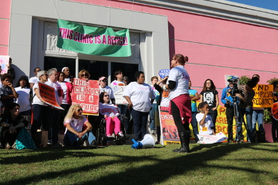 Rally in front Jackson Women's Health Organization November 2, 2013