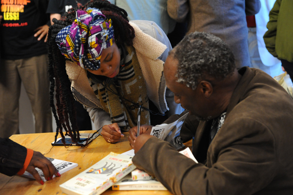 Ngũgĩ signing books
 credit:revcom.us