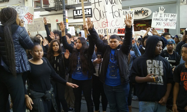 San Francisco High School Students Walk Out for Mario Woods