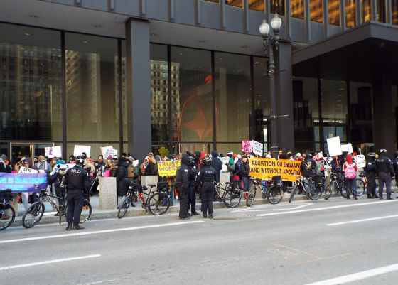 Pro choice demonstrators face down “March for Life” in Chicago. Photo: Gretchen Rachel Hammond