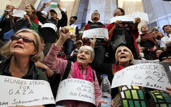 Hedy Epstein joined the Gaza Freedom March in 2009