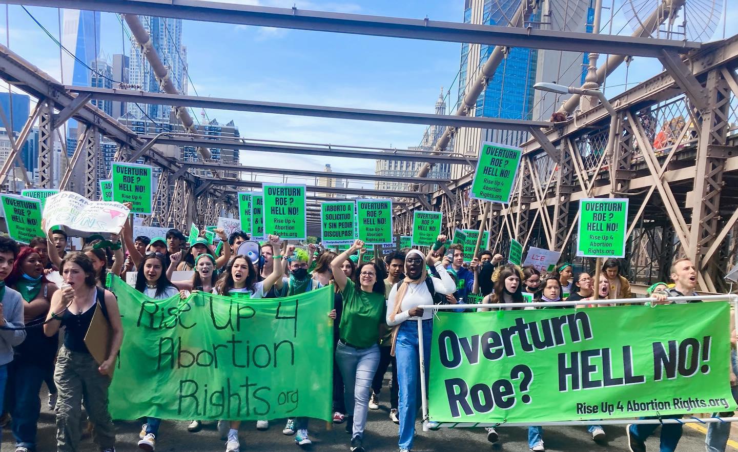 Rise Up 4 Abortion Rights leads people across Brooklyn Bridge May 26, 2022 to stop overturning Roe v Wade