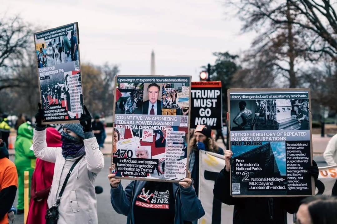 Posters of Counts of Indictment against Donald Trump for crimes against the people