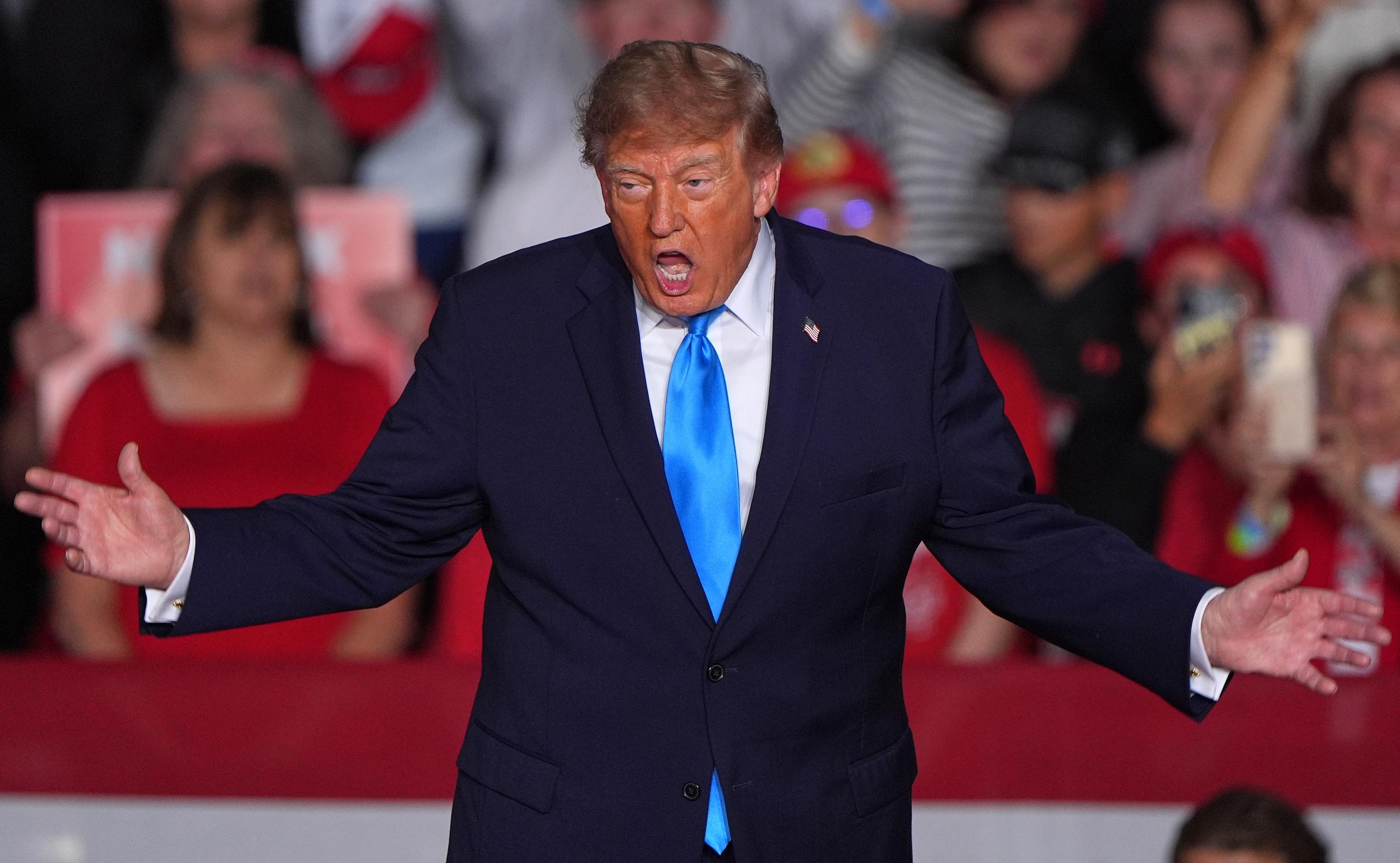 Trump at Grand Island, Nebraska rally, October 5, 2026.