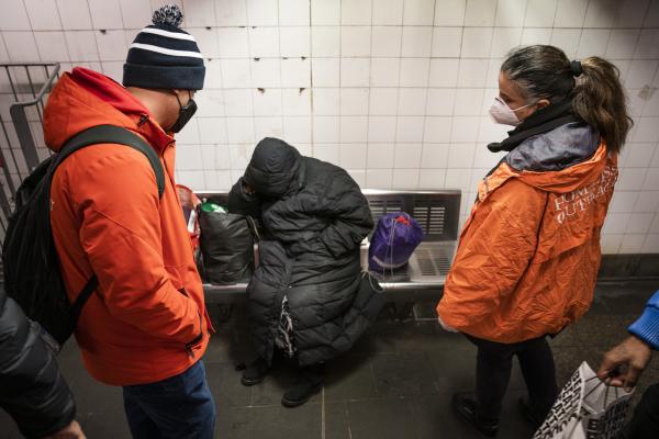 Homeless Outreach carry out Eric Adams plan to remove homeless from MTA.
