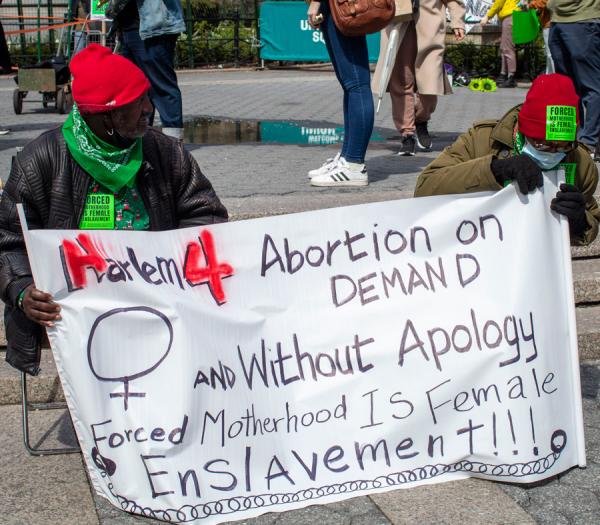 Women from Harlem support Rise Up 4 Abortion Rights.