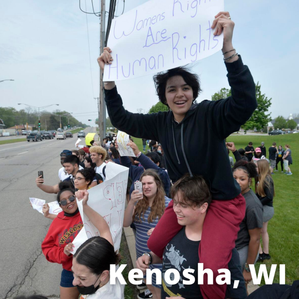 Kenosha, Wisconsin: High school students walk out for abortion rights.