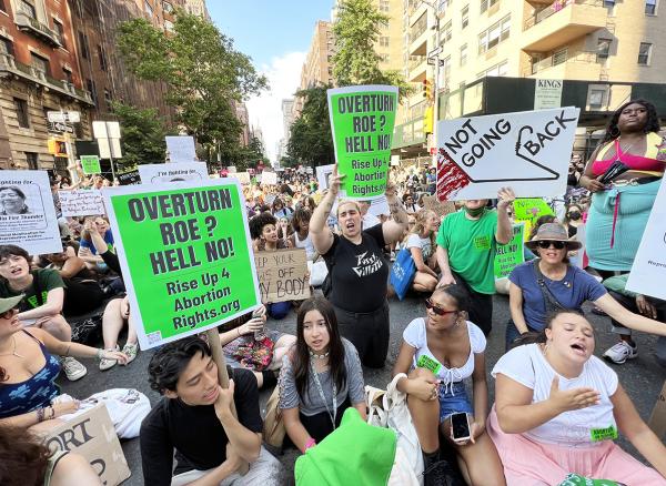 New York: die-in protesting SCOTUS overturn of Roe v Wade.