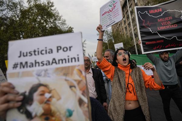 In Chile, Iranian nationals and local feminists protest against the death of Mahsa Amini, September 23.
