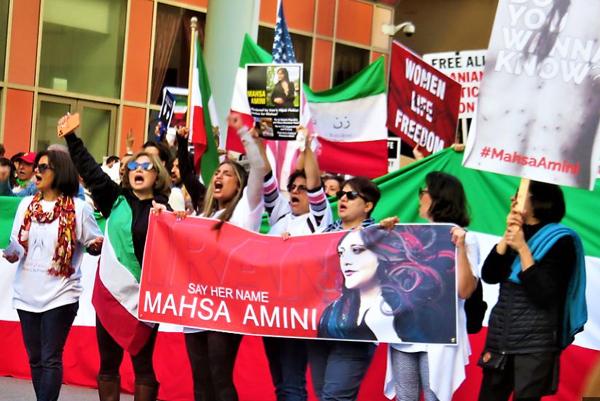 Chicago march for Iran, Front Line Say Her Name, October 1, 2022