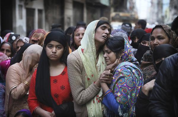 New Delhi, India: mourners for Mudasir, lynched by anti-Muslim mob unleashed by Modi.
