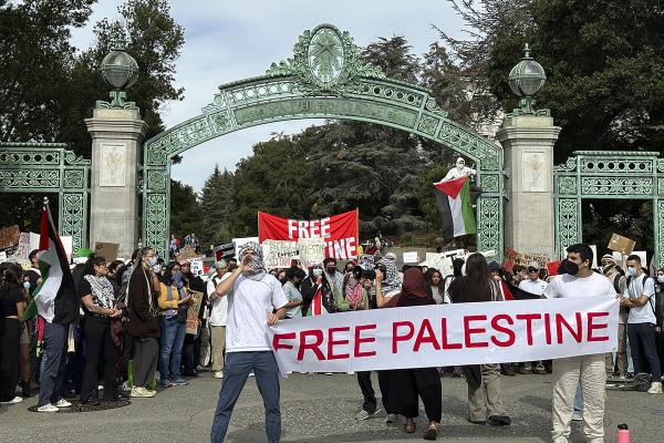 At Sather Gate UC Berkeley, students protest Israeli war on Palestine, October 16, 2023.