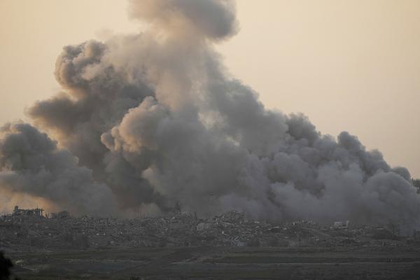 Smoke rises from Israeli bombardment of Gaza Strip after cease fire ended, December 2, 2023.