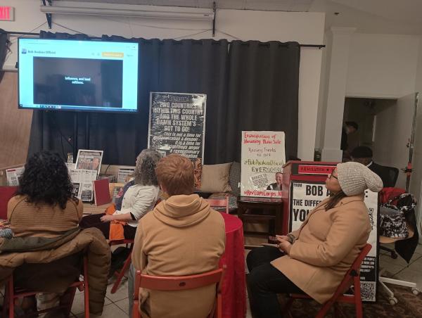 Watching @BobAvakianOfficial messages at Revolution Books NYC.