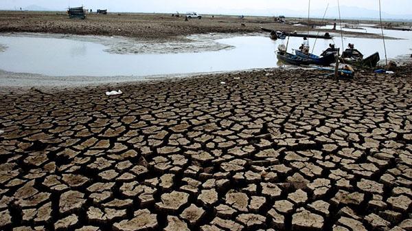 climate-flooding-and-drought-Indonesia-ourworld.unu.edu-600.jpg