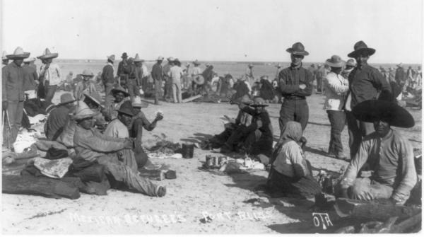 Camp_for_Mexican_refugees-Fort_Bliss-Tx-1912-600px.jpg