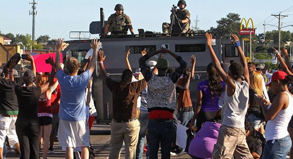 Ferguson-August-13-2014-Protests-tanks-600px.jpg