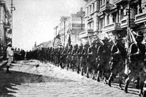 2-American_troops_in_Vladivostok_1918-600px.jpg