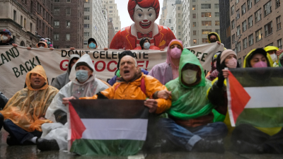 New York City pro-Palestinian protesters disrupt the Macy’s Thanksgiving Day Parade, November 28, 2024. International Day Protest Palestine