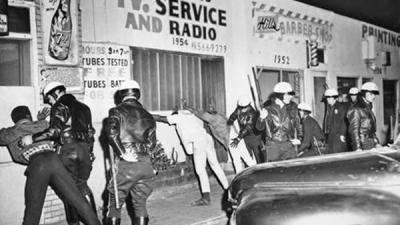 LAPD-Police-in-Watts-Mar-1966-AP-600px.jpg