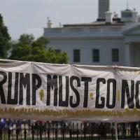 Refuse Fascism banner in front of White House: Trump must go Now!